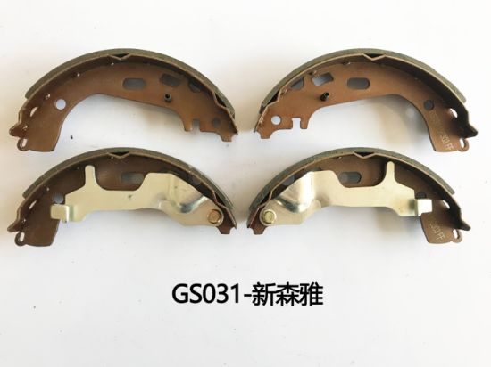 No Noise Auto Brake Shoes for Yiqi High Quality Ceramic Auto Parts