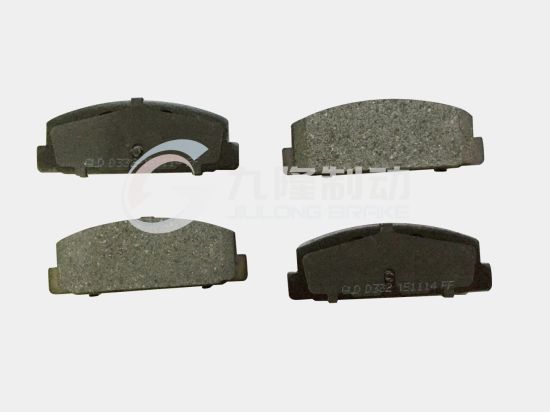 Long Life OEM High Quality Auto Brake Pads for Mazda (D332/FB06-49-280) Ceramic and Semi-Metal Auto Parts