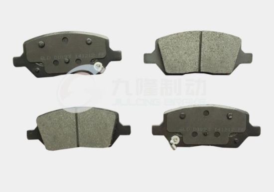Hot Selling High Quality Ceramic Auto Brake Pads for Buick Gl8 Chevrolet (D1093/19178361) Rear Axle Auto Parts