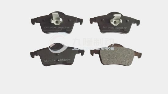 None-Dust Ceramic and Semi-Metal High Quality Auto Parts Brake Pads for Volvo (D795/272 399)
