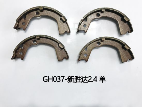 Long Life OEM High Quality Auto Brake Shoes for Modern Xinshengda (S981) Ceramic and Semi-Metal Auto Parts